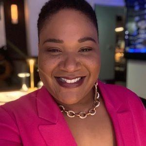 Meet your Posher, Geena